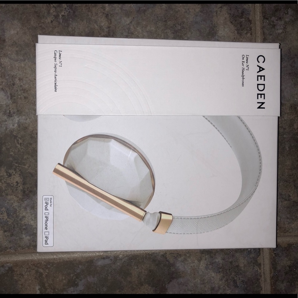 caeden headphones